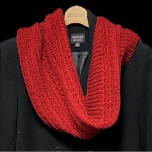 Red infinity scarf
